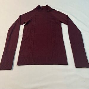 Lululemon Rest Less Mock Neck
Dark Adobe / Dark Adobe Size 2